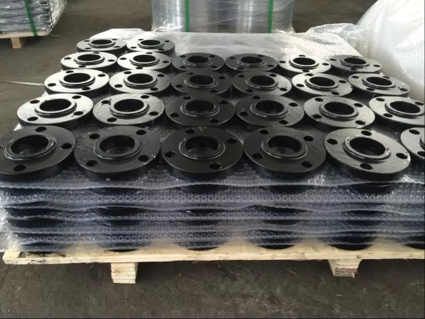 碳鋼法蘭它作為法蘭類型中的一種，具有什么特點呢？